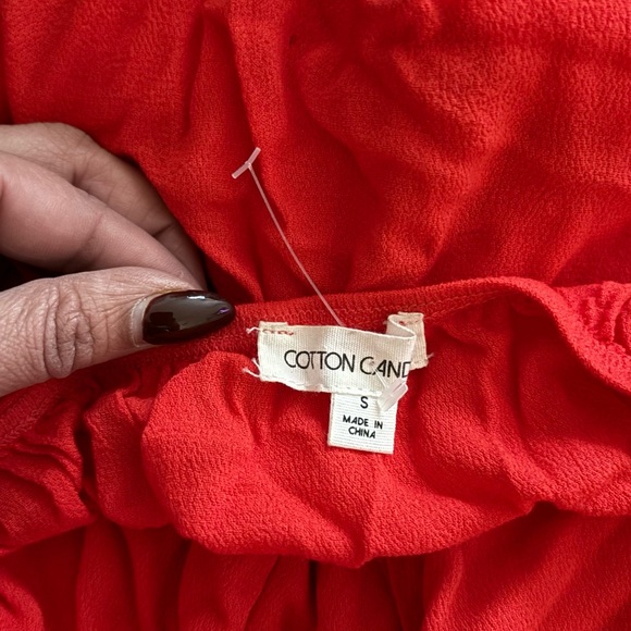 Cotton Candy LA deep v neck red top - Picture 3 of 3